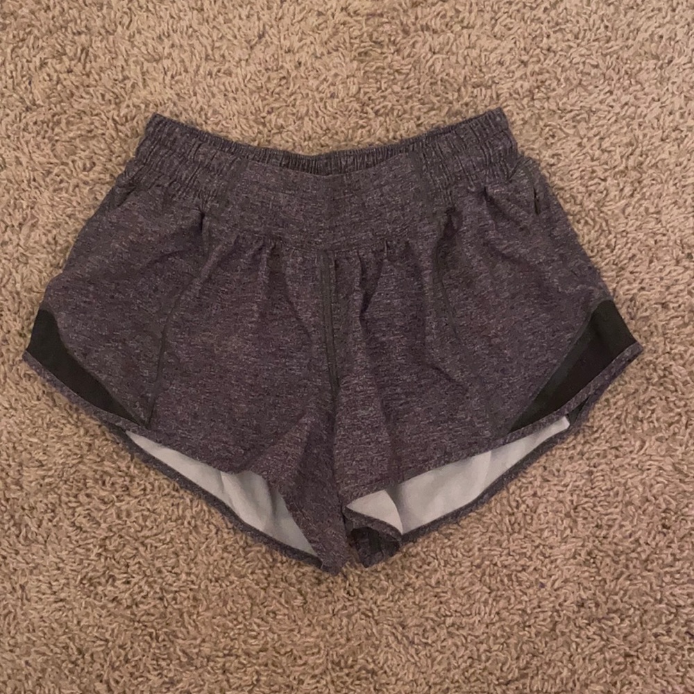 Gray size 4 lululemon hotty hot shorts